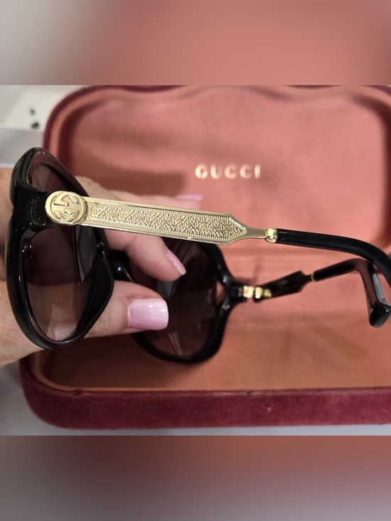 Gucci Black Gradient Round Women\'s Sunglasses main image 7